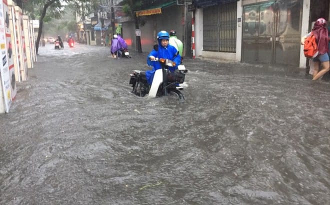 Mưa bão